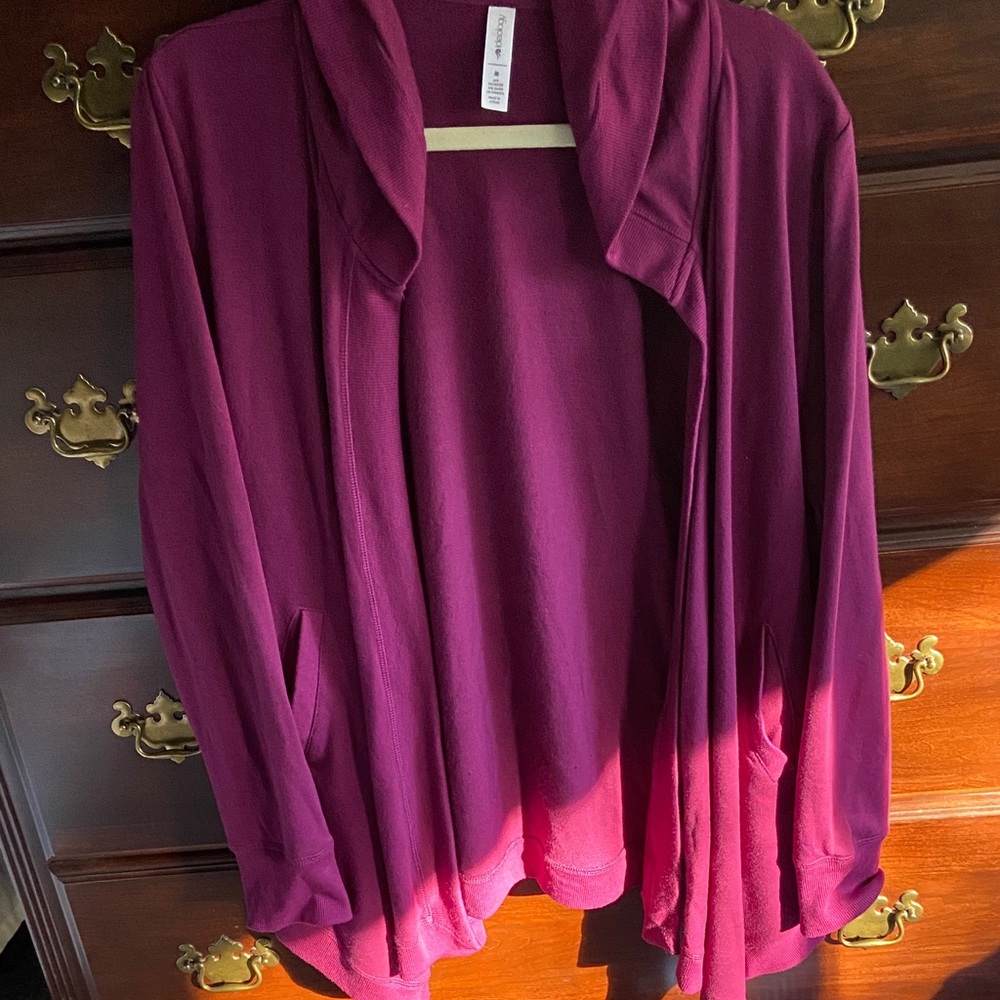 Fuschia hooded, open front jacket, size M.